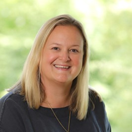 Portrait photo of Carrie Haywood, member of the management team at AirPlus.